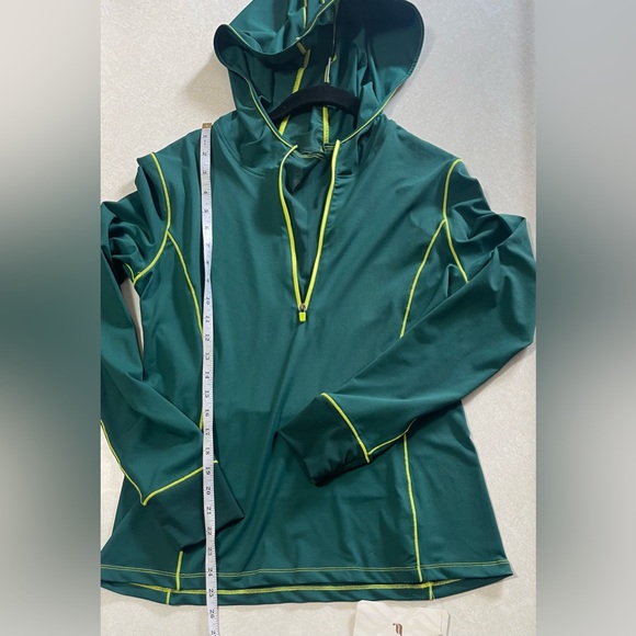 Fabletics Women's Nara Half Zip Hoodie Rainforest/Citron Color Size L NWT - Picture 16 of 16